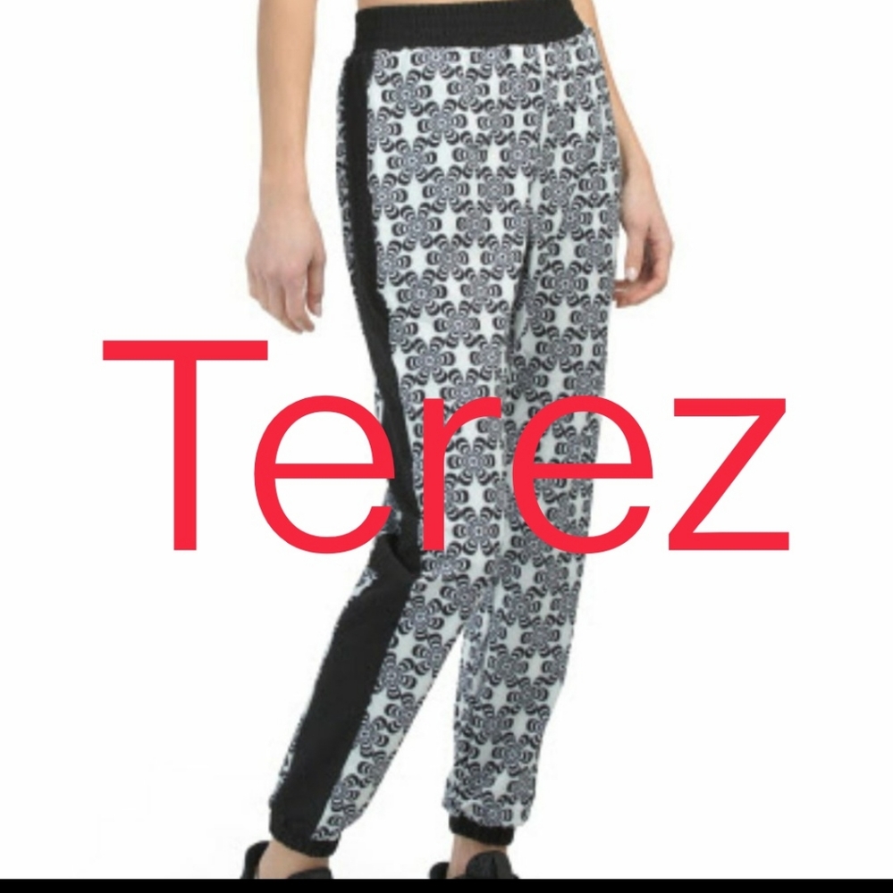 ⚽️New Terez joggers M